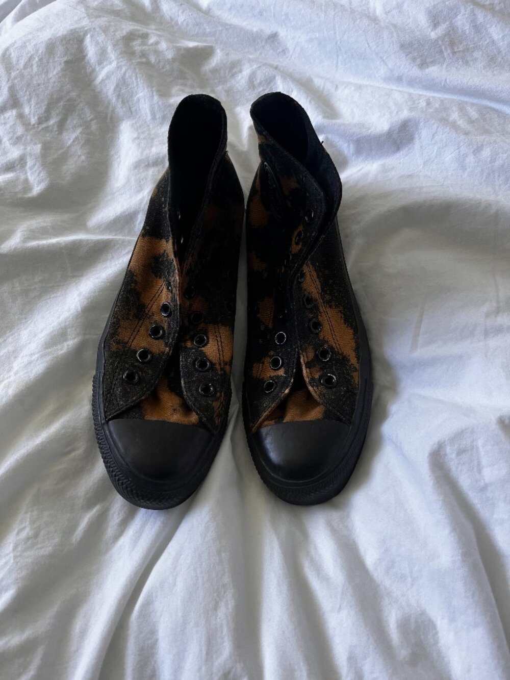 Custom Bleach Dye Converse Chuck Taylor High Top – Black/Rust – Size 9.5W